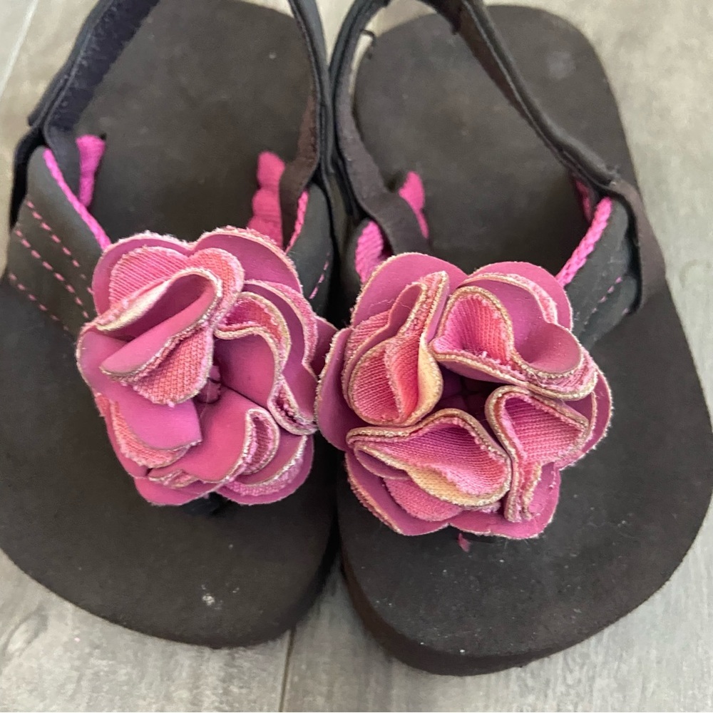 Infant Sandals - Picture 2 of 4